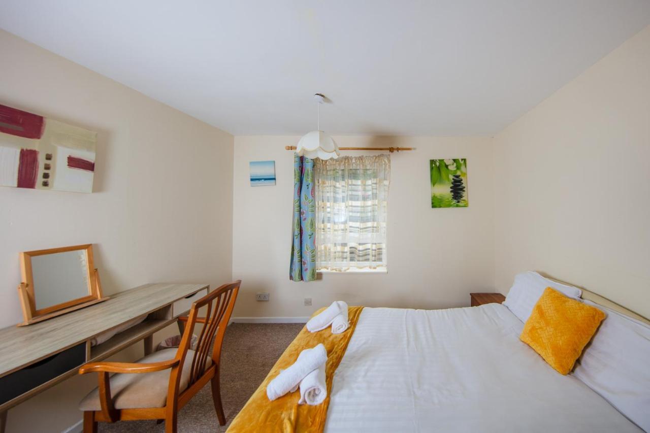 Fab Arthur Seat Views, Old Town Apartment 에든버러 외부 사진