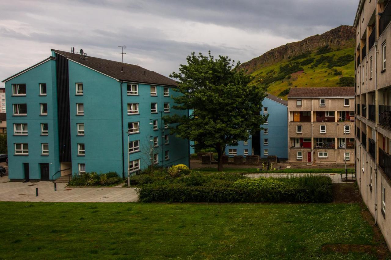 Fab Arthur Seat Views, Old Town Apartment 에든버러 외부 사진