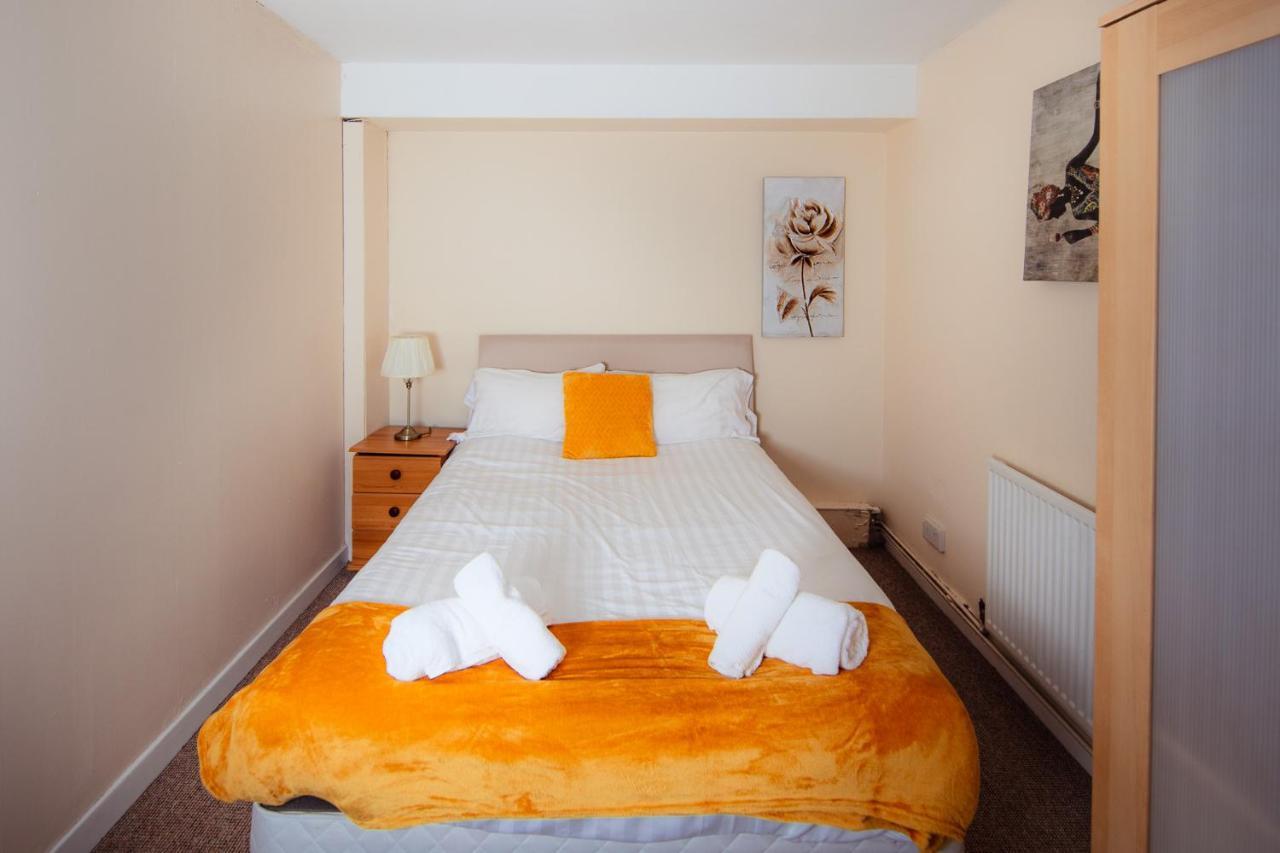 Fab Arthur Seat Views, Old Town Apartment 에든버러 외부 사진